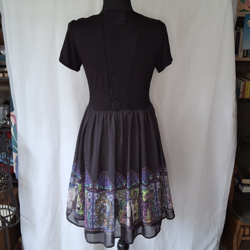 Disney Villains Stained Glass Border Dress Sz S - Picture 4 of 7